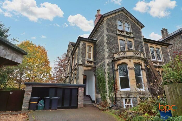 2 Bedroom Flat To Rent In B, Elton Road, Clifton, BS8