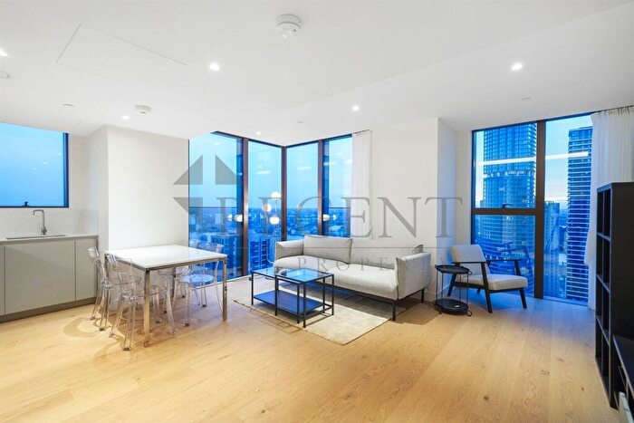 2 Bedroom Apartment To Rent In Harcourt Tower, Marsh Wall, E14