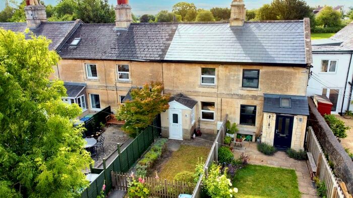 2 Bedroom Cottage For Sale In The Square, Staverton, BA14