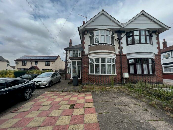 3 Bedroom Semi-Detached House To Rent In Uppingham Road, Humberstone, LE5