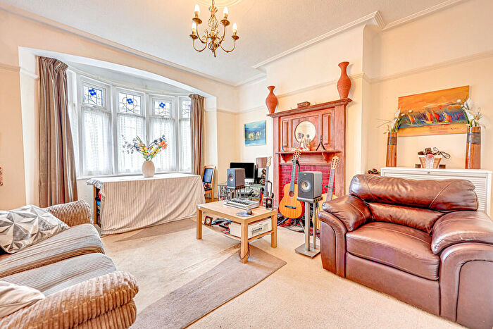 1 Bedroom Flat For Sale In Brunswick Road, Southend-on-Sea, SS1