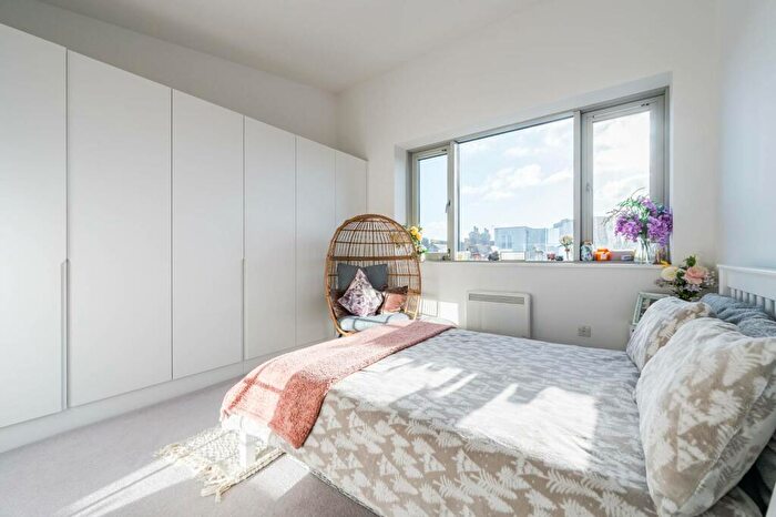1 Bedroom Flat For Sale In London Road, , Plaistow, London, E13