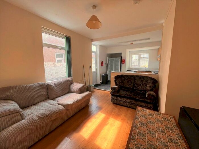 5 Bedroom Terraced House To Rent In Toronto Road, Horfield, Bristol, BS7