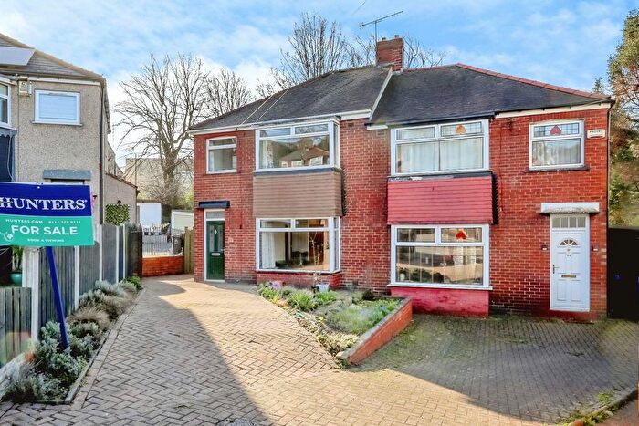 3 Bedroom Semi Detached House For Sale In Sky Edge Road, Norfolk Park, Sheffield, S2