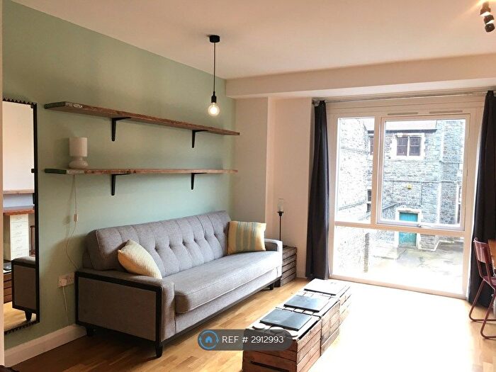 2 Bedroom Flat To Rent In Bedminster, Bristol, BS3
