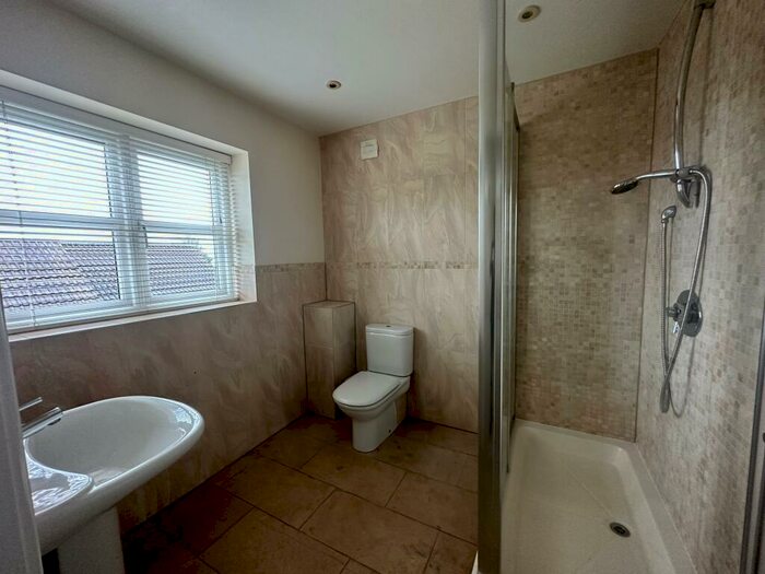 3 Bedroom House To Rent In Tunley, Bath, BA2