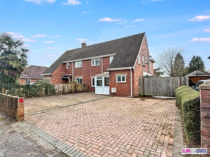 3 Bedroom Semi Detached House For Sale In Towerfield, Clyst Road, Topsham, EX3