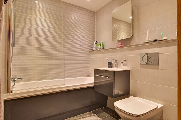 1 Bedroom Apartment For Sale In Twyford Court, Great Dunmow, CM6