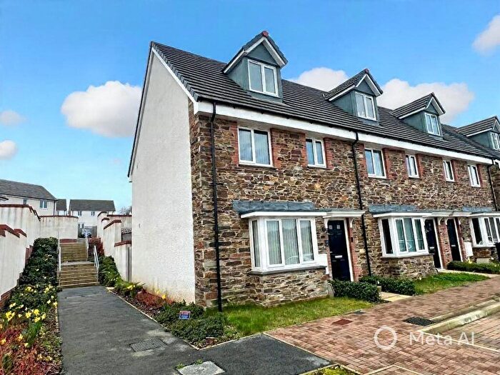 3 Bedroom End Of Terrace House For Sale In Clover Court, St Austell, Cornwall, PL25