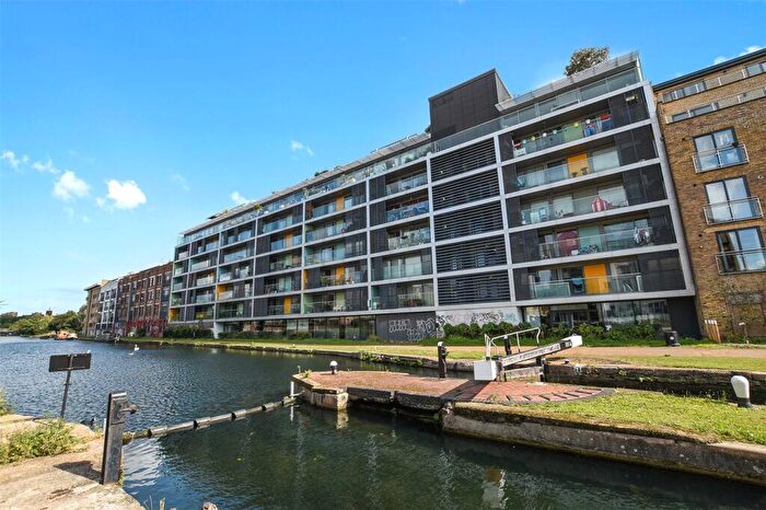 1 Bedroom Flat To Rent In Candy Wharf, Copperfield Road, London, E3