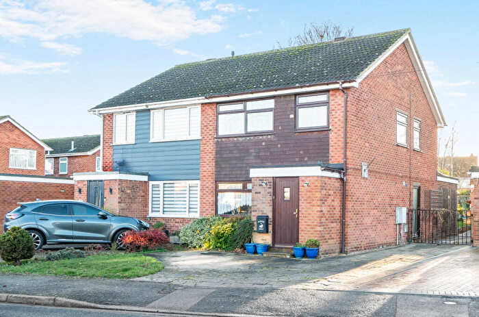 3 Bedroom Semi-Detached House For Sale In Nene Road, Eaton Ford, St. Neots, PE19
