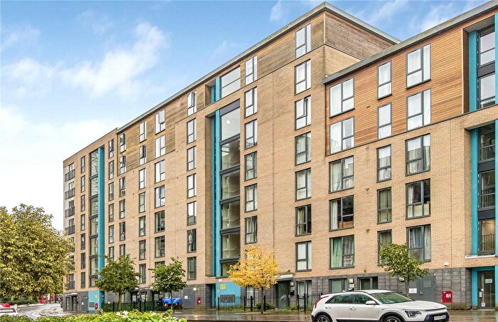 1 Bedroom Flat To Rent In Crawford Court, Colindale, NW9
