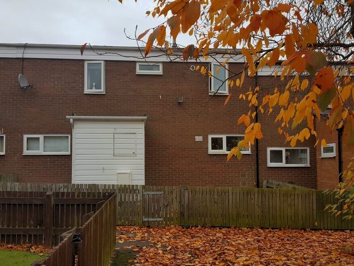 3 Bedroom Terraced House To Rent In Warrensway, Woodside, Telford, TF7