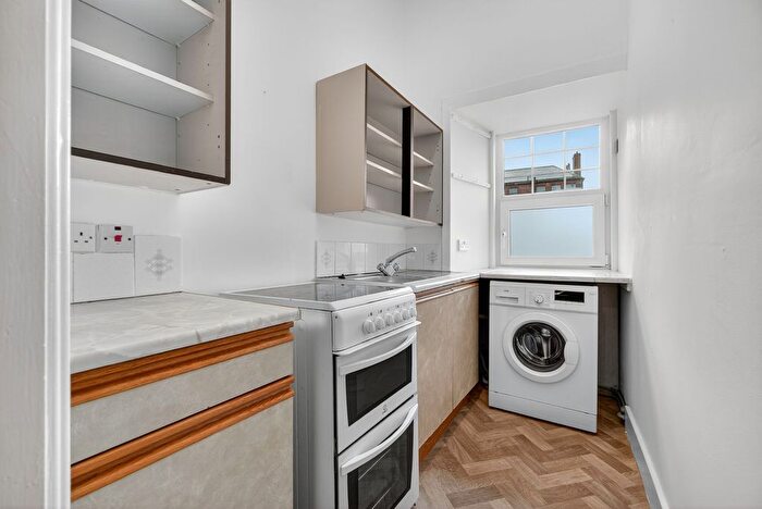 3 Bedroom Flat For Sale In A Sandgate, Ayr, KA7