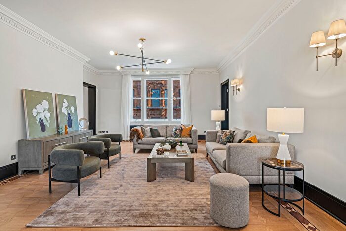 5 Bedroom Flat To Rent In Hans Court, Hans Road, Knightsbridge, London, SW3