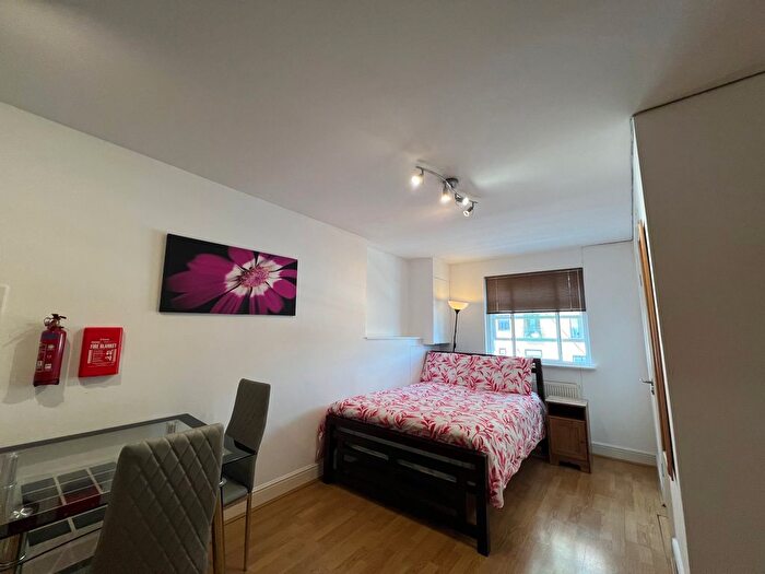 Studio To Rent In Cromwell Road, London, SW7
