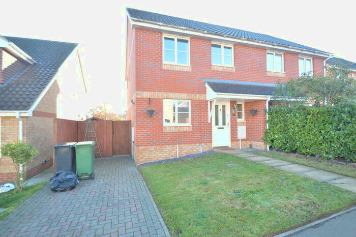 3 Bedroom Semi-Detached House To Rent In Stanstead Place, Halstead, CO9