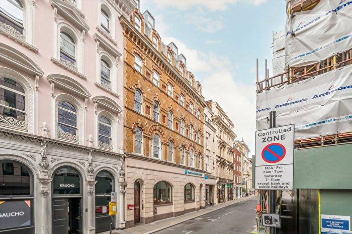 1 Bedroom Flat For Sale In Chancery Lane, Chancery Lane, WC2A