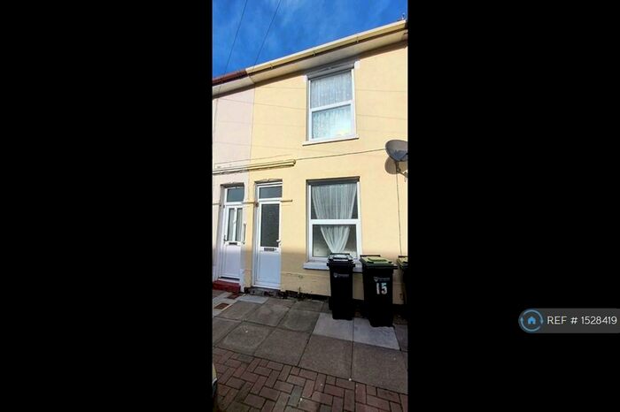 3 Bedroom Terraced House To Rent In Church Road, Portsmouth, PO1