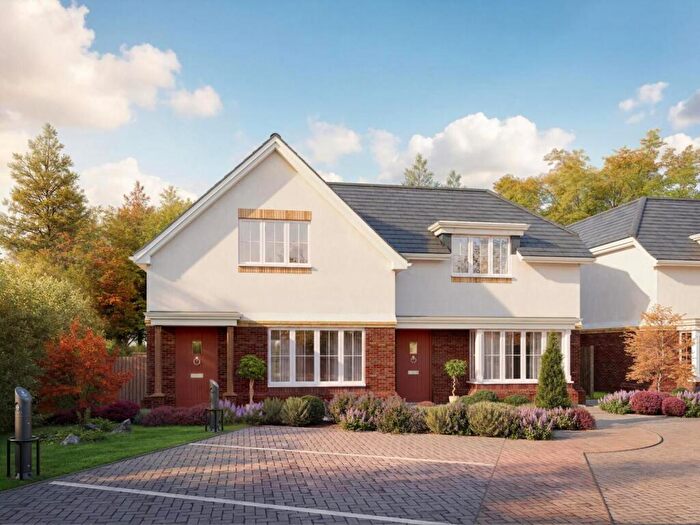 3 Bedroom House For Sale In Smitham Bottom Lane, Purley, CR8