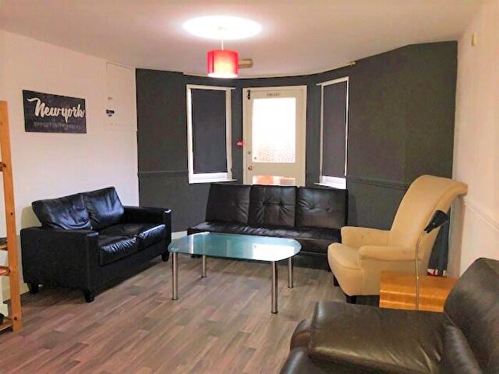 1 Bedroom House Of Multiple Occupation To Rent In Newport Road, Cardiff(City), CF24