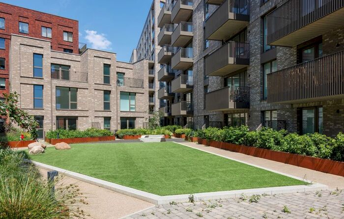 1 Bedroom Flat To Rent In Fleet At Royal Albert Wharf, Wallis Walk, London, E16