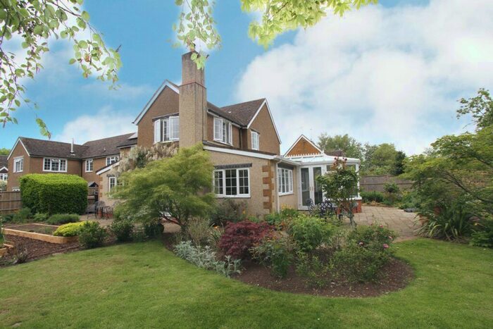 4 Bedroom Semi-Detached House To Rent In Sandpits Close, Upper Tysoe, Warwickshire, CV35