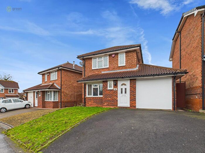 3 Bedroom Detached House For Sale In Warrington Drive, New Oscott, Birmingham, B23