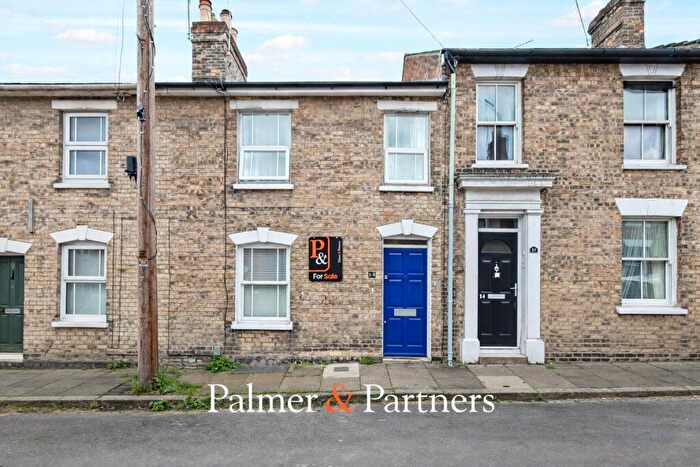 3 Bedroom Terraced House For Sale In South Street, Colchester, Essex, CO2