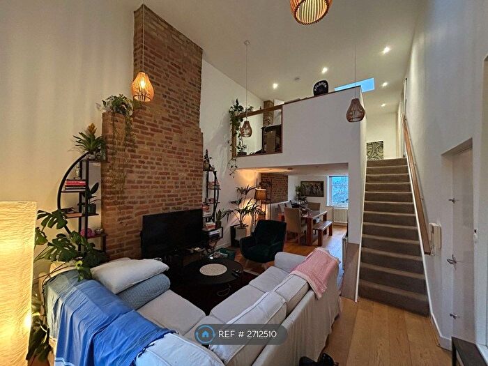 1 Bedroom Flat To Rent In Fyfield Road, London, SW9