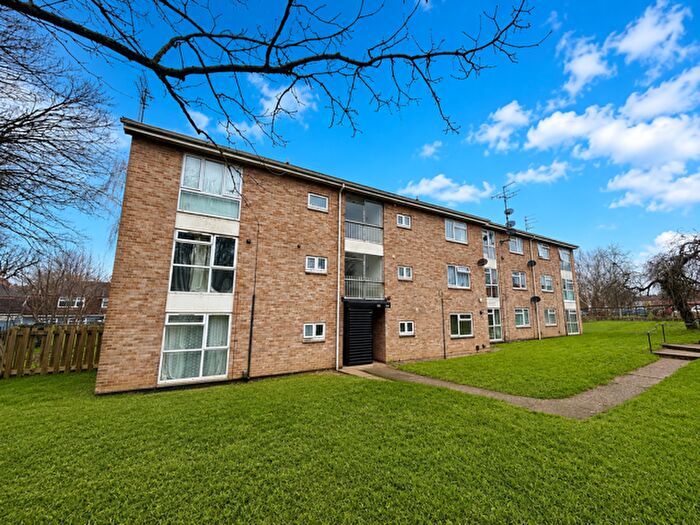 1 Bedroom Flat To Rent In Wayside Crescent, Exeter, EX1