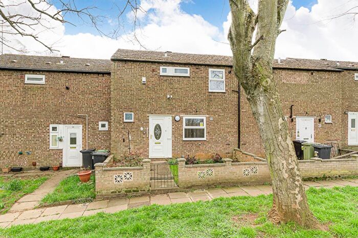 3 Bedroom Terraced House To Rent In Teal Lane, Wellingborough, NN8