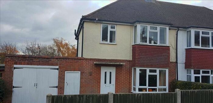 4 Bedroom Semi-Detached House To Rent In Glen Iris Avenue, Canterbury, CT2