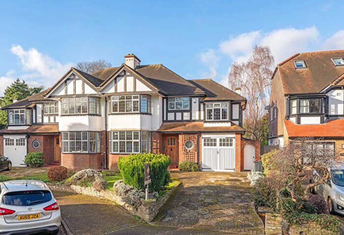 4 Bedroom Semi Detached House For Sale In Greenways, Beckenham, BR3