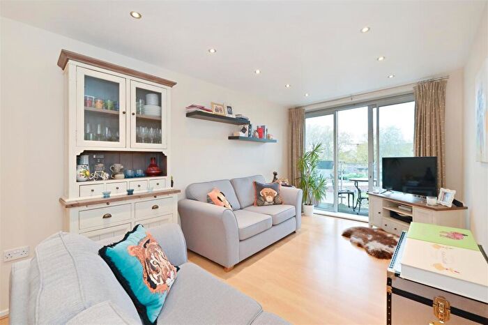 2 Bedroom Apartment To Rent In Ionian Building, Limehouse, E14