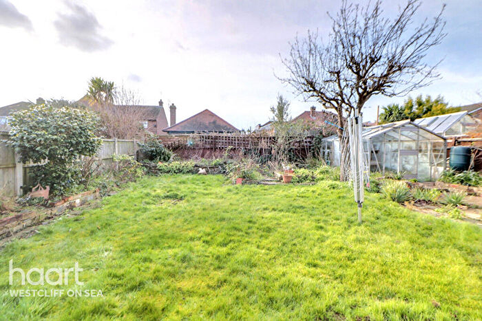 2 Bedroom Semi-Detached Bungalow For Sale In St Georges Drive, Westcliff-On-Sea, SS0