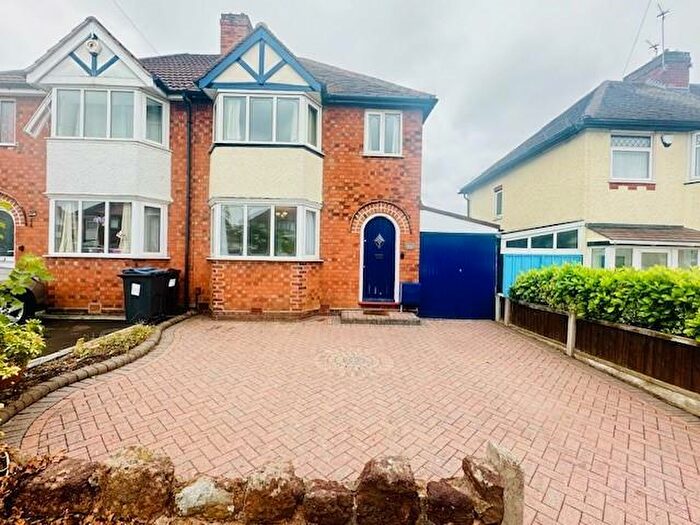 3 Bedroom Semi-Detached House To Rent In Springthorpe Road, Birmingham, B24