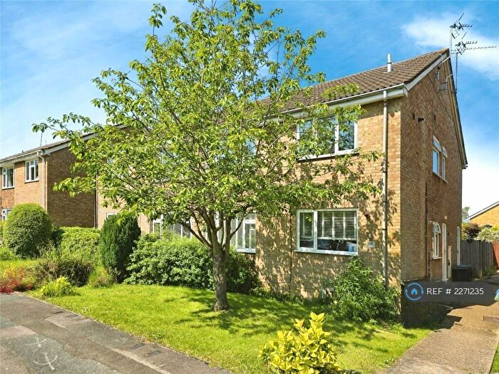 2 Bedroom Maisonette To Rent In Blackmoor Wood, Ascot, SL5