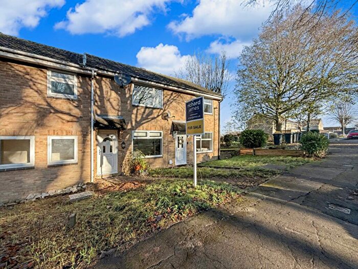 2 Bedroom Terraced House For Sale In Knowlands, Highworth, Swindon, SN6