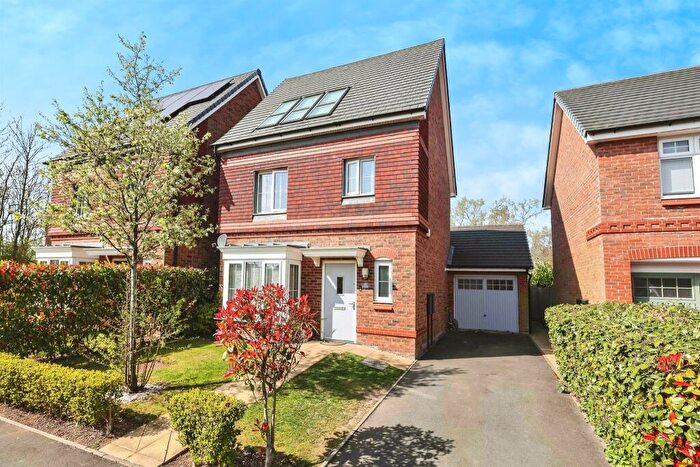 4 Bedroom Detached House For Sale In Denby Way, Cradley Heath, B64