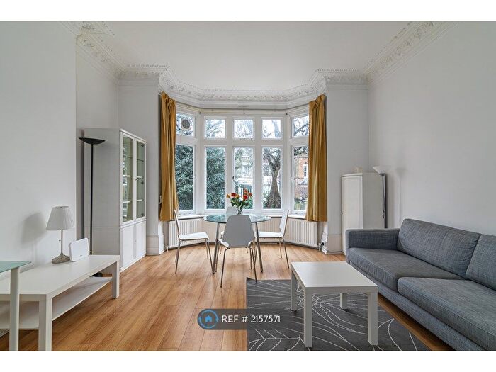 2 Bedroom Flat To Rent In Acol Road, London, NW6