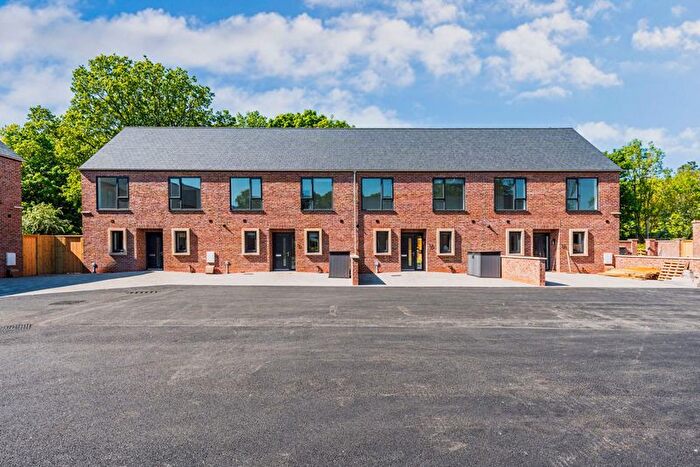 3 Bedroom Mews For Sale In Orchard Meadow Bank Hall Drive, Bretherton, PR26