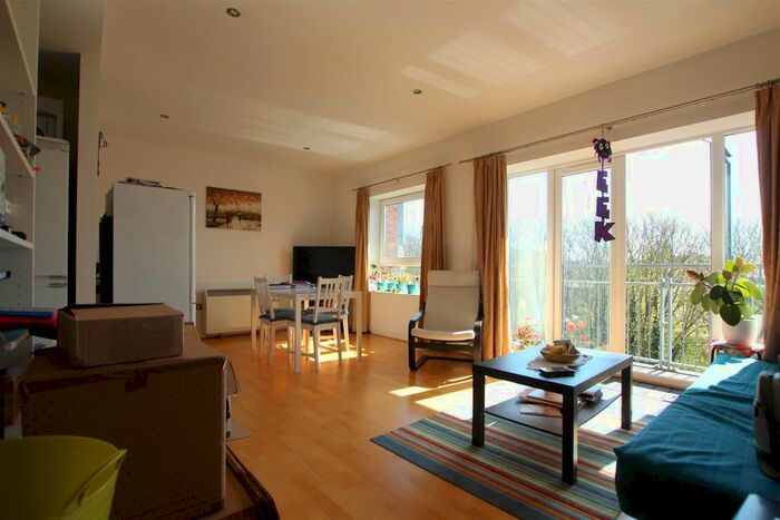 2 Bedroom Flat To Rent In The River Buildings, Western Road, Leicester, LE3