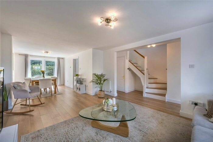 4 Bedroom Detached House To Rent In Trader Road, London, E6