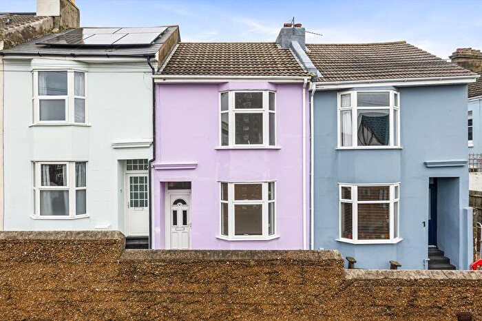 2 Bedroom Terraced House For Sale In Park Road Terrace, Hanover, Brighton, BN2 - Photo 1