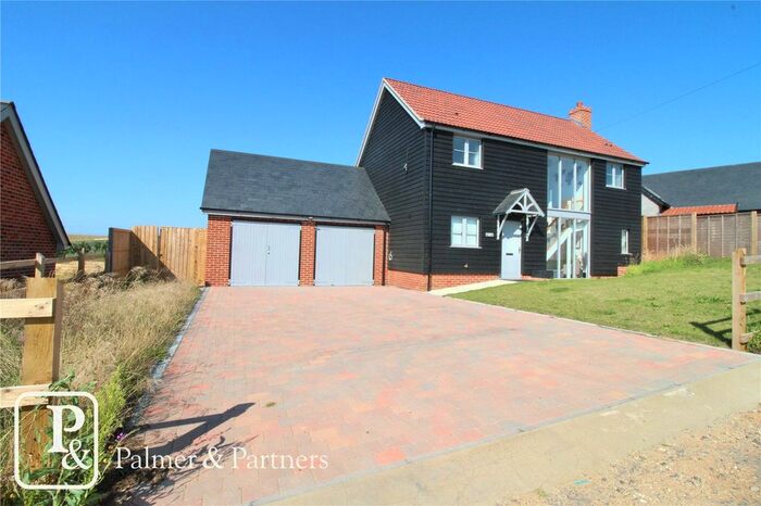 3 Bedroom Detached House For Sale In The Street, Bawdsey, Woodbridge, Suffolk, IP12