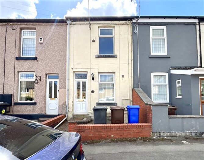 2 Bedroom Terraced House For Sale In Stanley Road, Chapeltown, Sheffield, S35