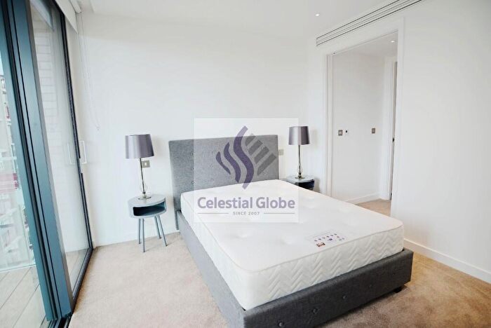 2 Bedroom Flat To Rent In Canter Way, London, E1