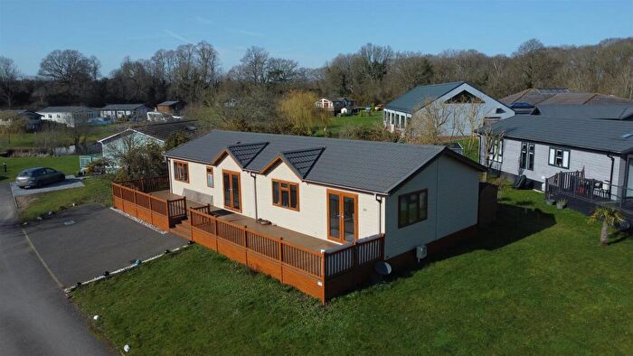 3 Bedroom Park Home For Sale In Woodham Walter, Maldon, CM9