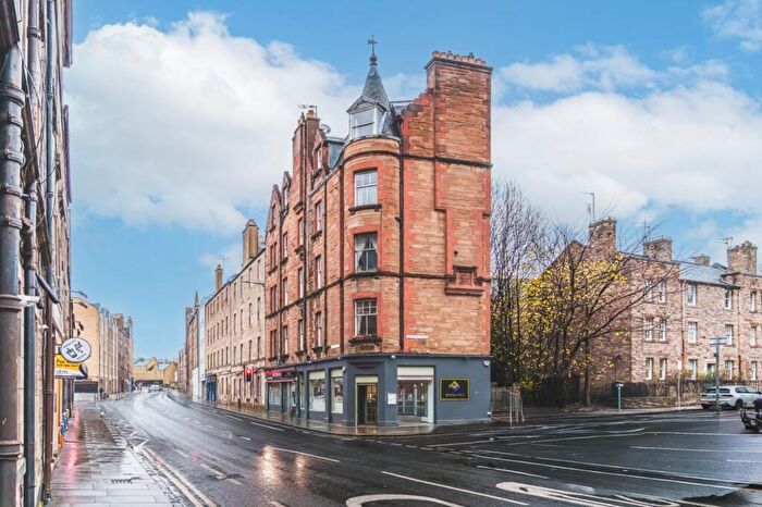 1 Bedroom Flat For Sale In / () Buccleuch Street, Southside, Edinburgh, EH8